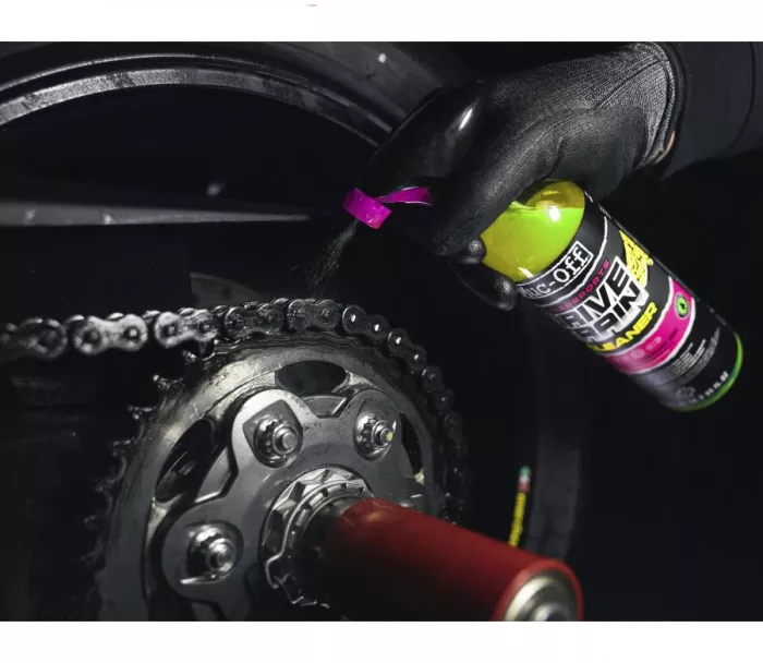 Muc-Off 20467 POWERSPORTS DRIVETRAIN CLEANER 500 ml środek do czyszczenia motocykli