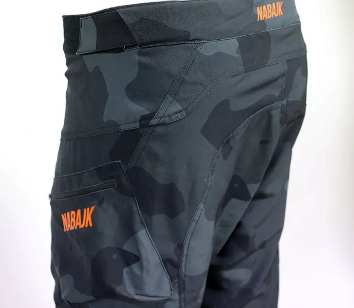 Męskie spodenki Trautenberk black camo/orange